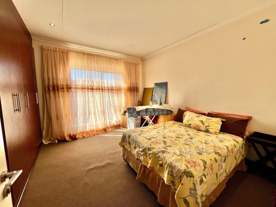 4 Bedroom Property for Sale in Safari Gardens North West